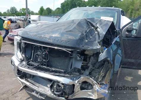 2020 Ford F-250 Xlt z USA, uszkodzony, nr VIN 1FTBF2B6XLEC36246